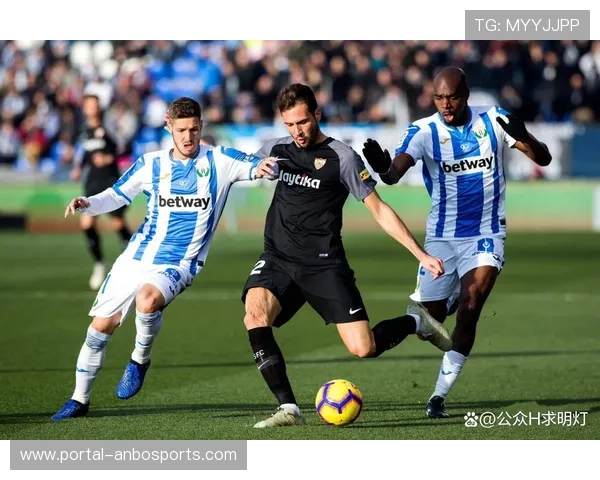 皇家贝蒂斯3-0大胜马洛卡，主场攻势如潮